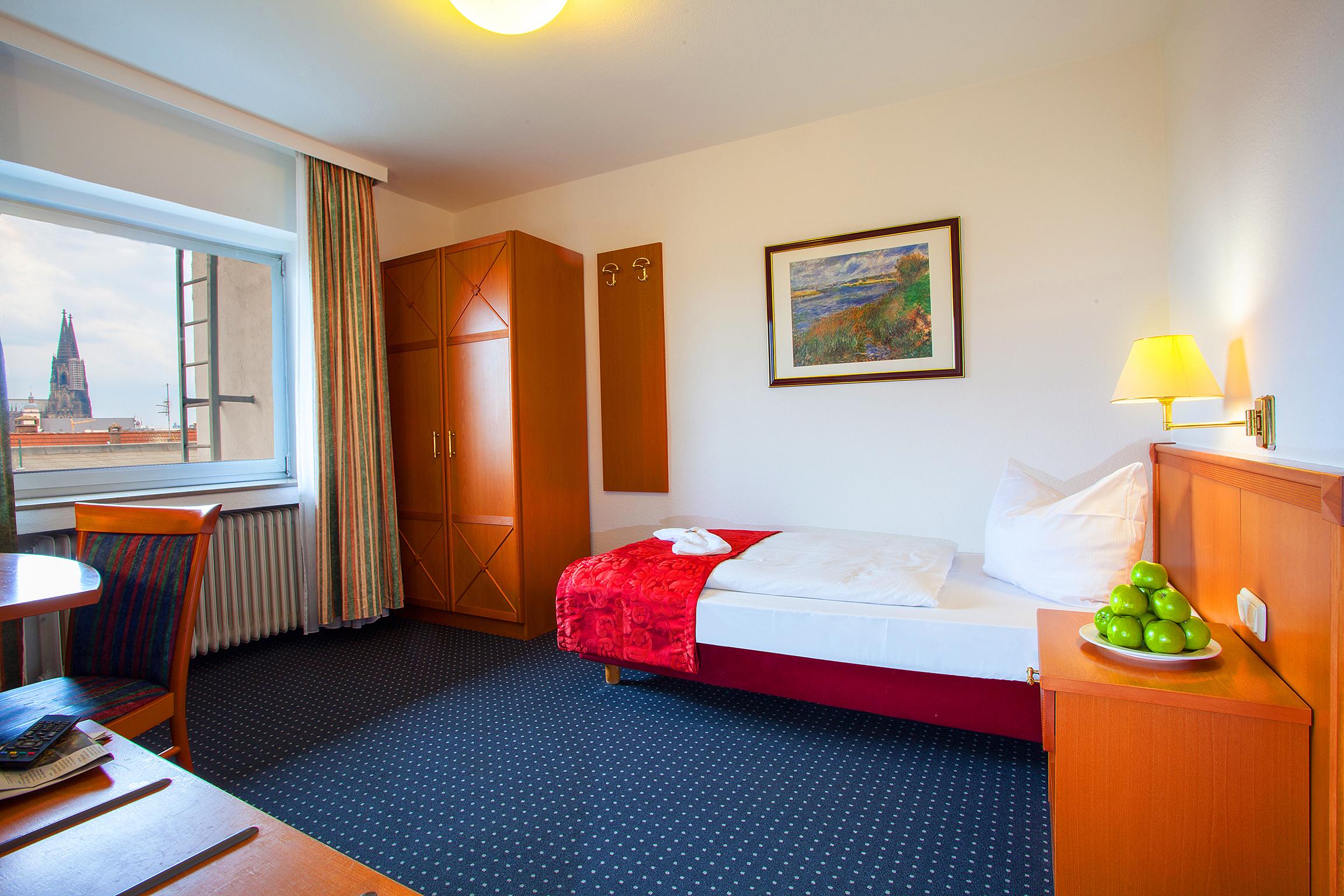 Ina Hotel Royal Koln Bagian luar foto