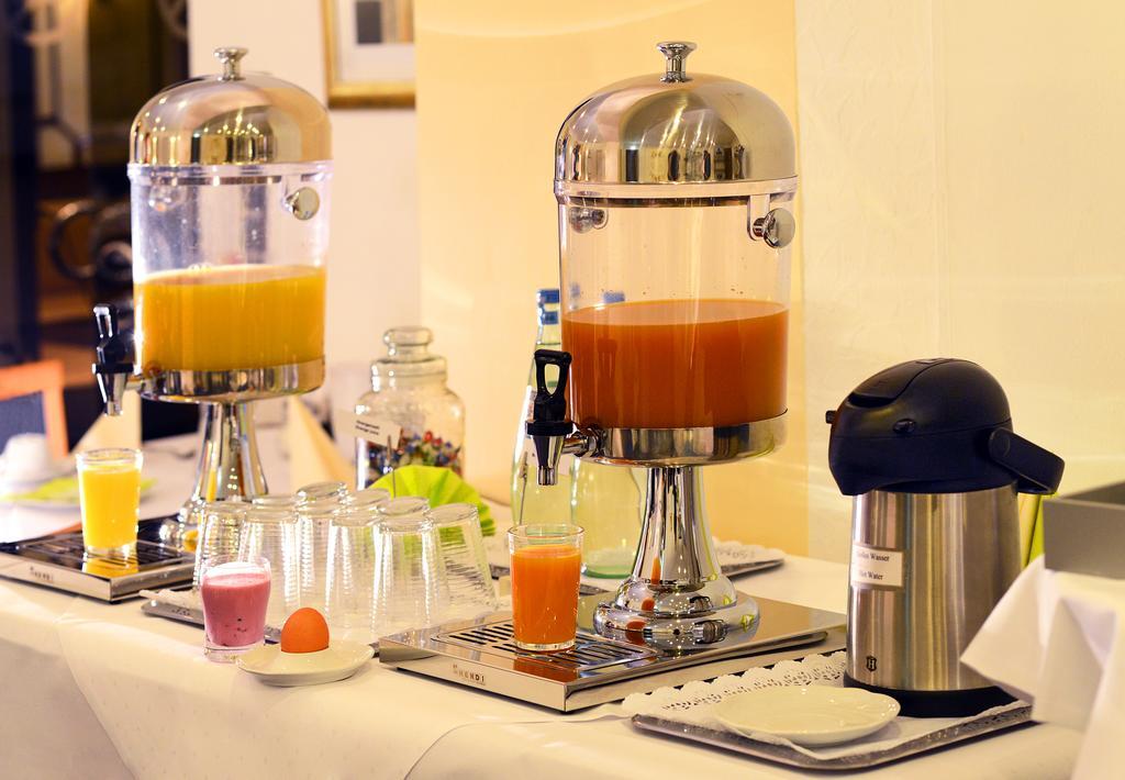 Ina Hotel Royal Koln Bagian luar foto