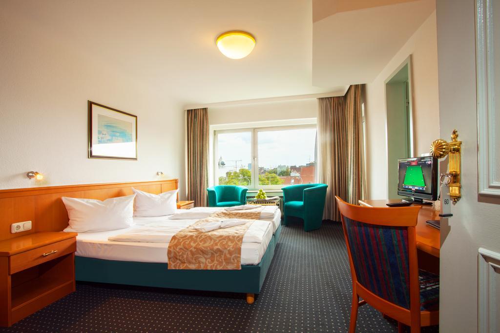 Ina Hotel Royal Koln Bagian luar foto